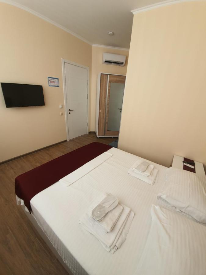 Blossom Hotel Batoumi Extérieur photo