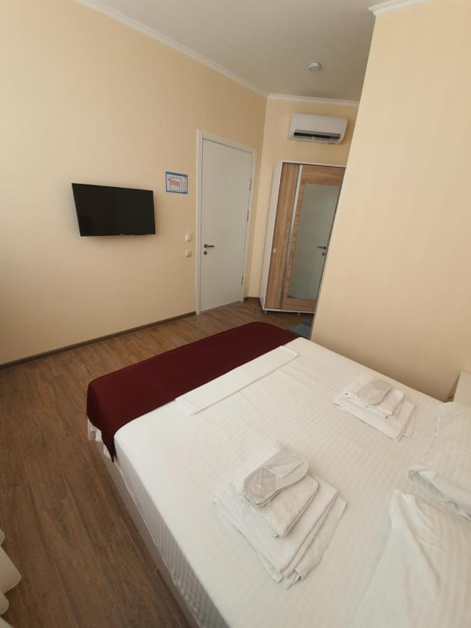 Blossom Hotel Batoumi Extérieur photo